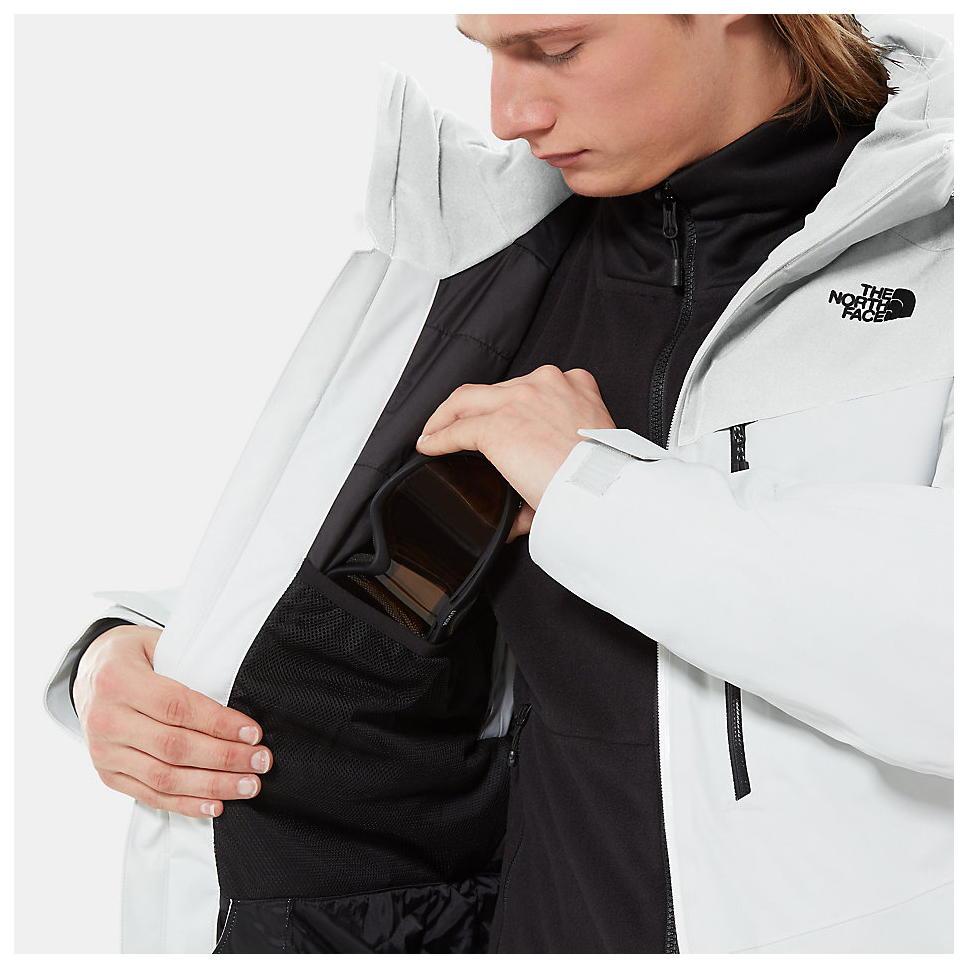 chakal jacket review