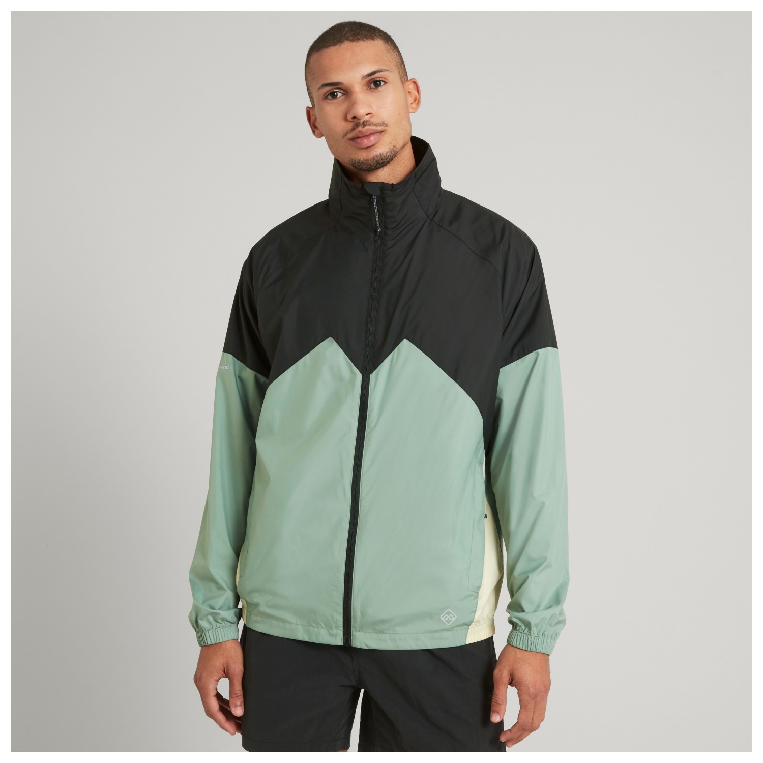 Kathmandu Wnd-Chaser Windbreaker Jacket 