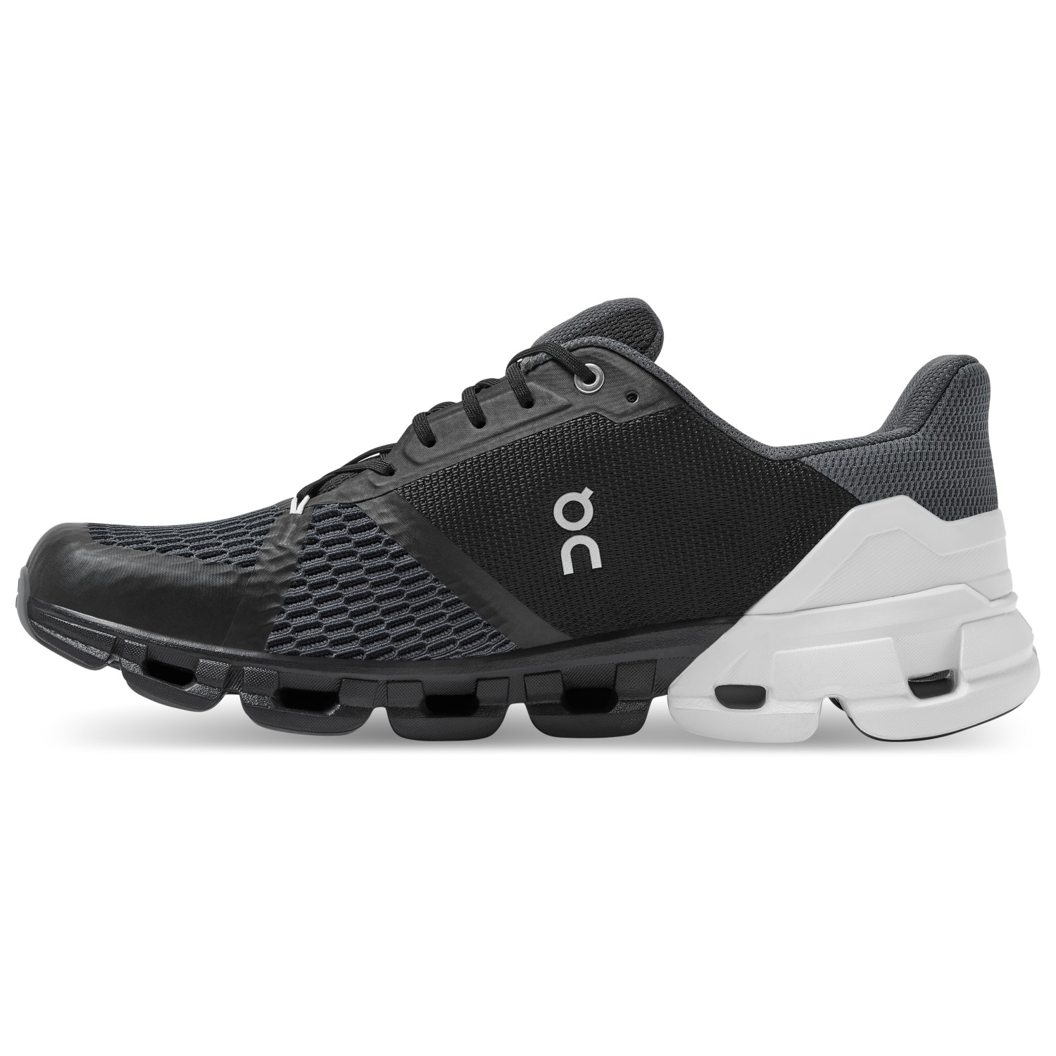 on cloudflyer running shoes