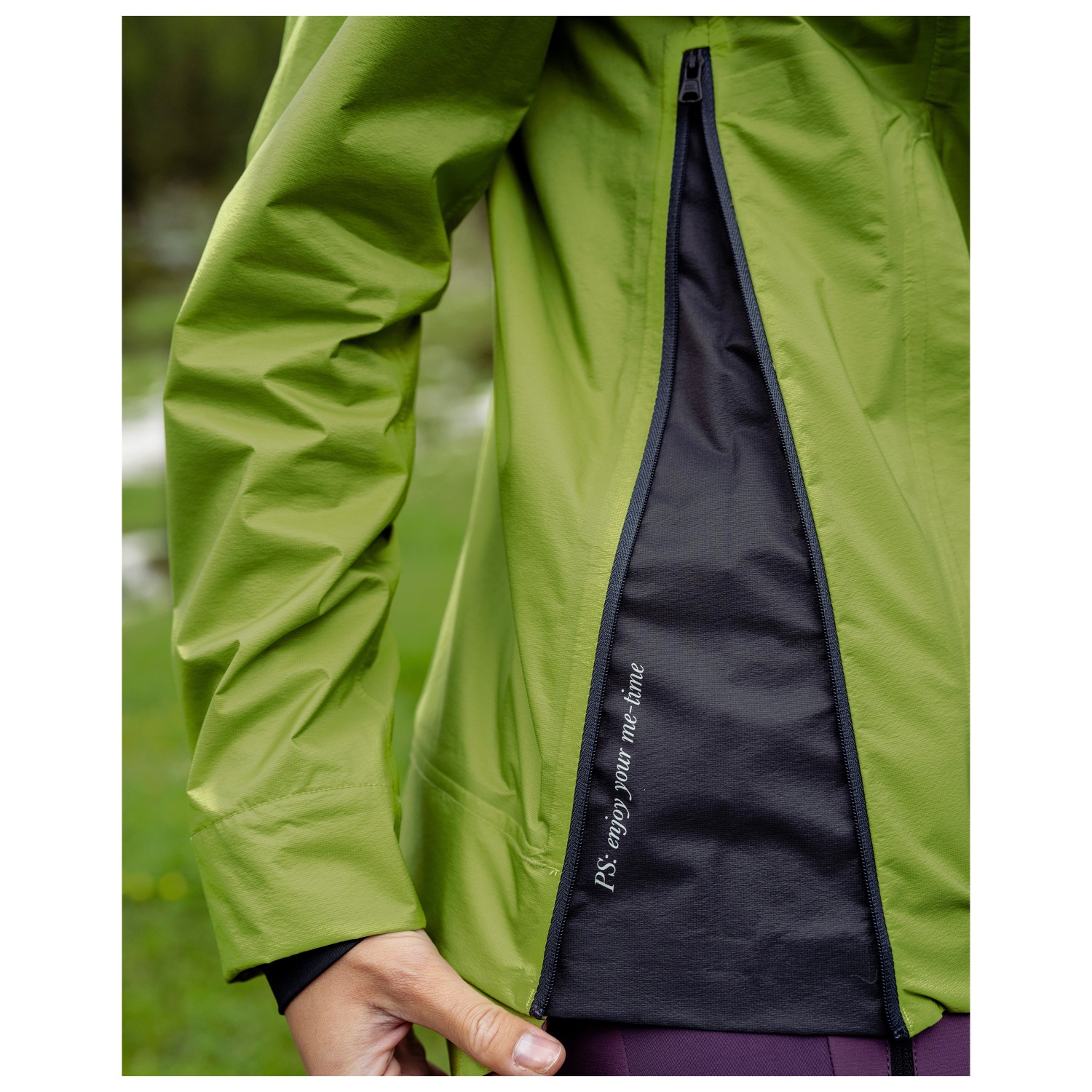 LAMA Giacca Impermeabile Donna Leggera Con Cappuccio - Trench Traspirante Con Tasche E Strisce Riflettenti