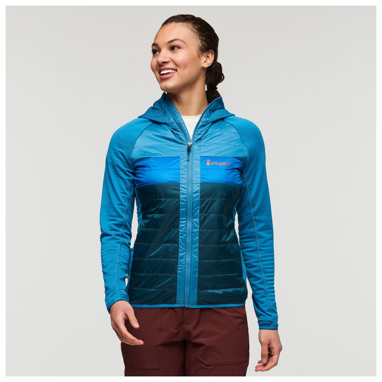 Cotopaxi Capa Hybrid Insulated Jacket - Women's Hooded Outdoor Jacket With Primaloft Gold