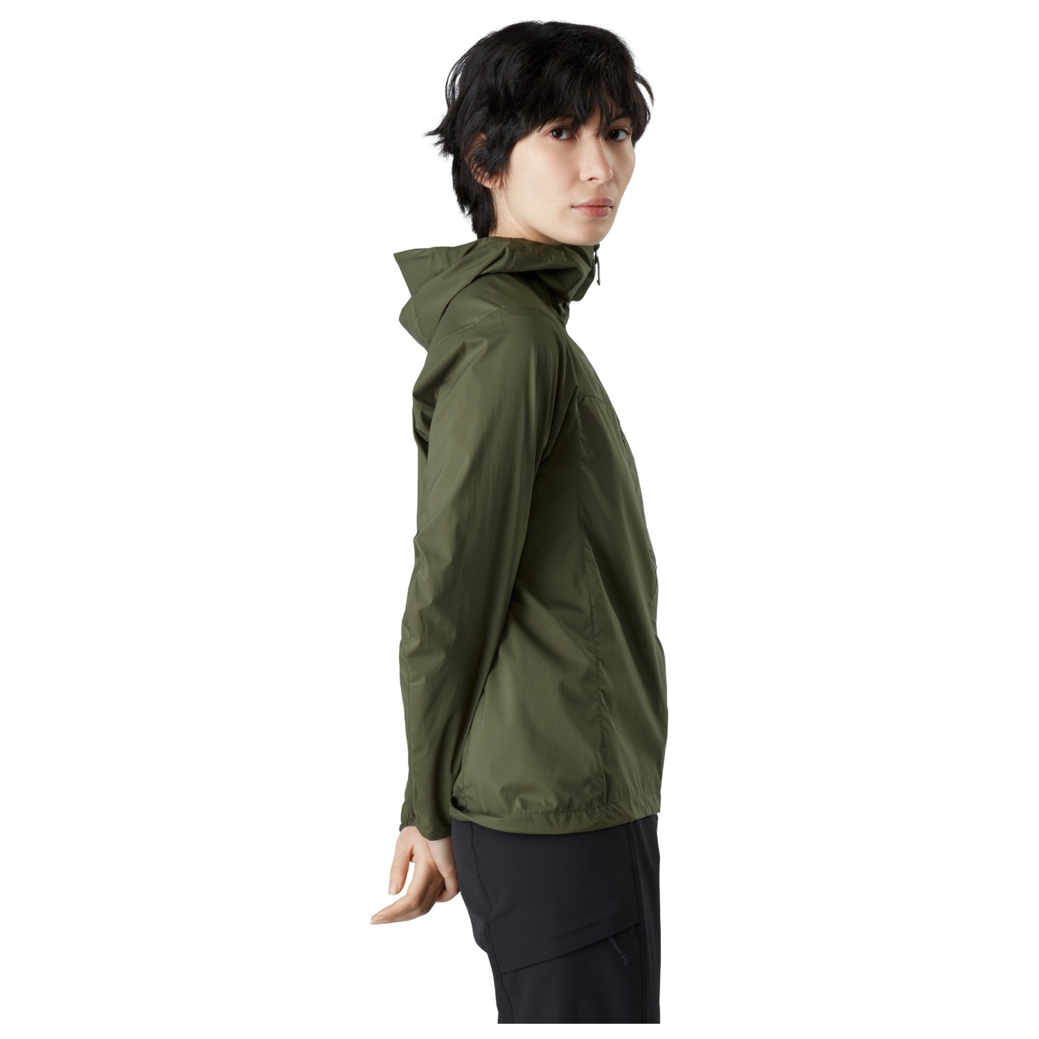 windproof hooded jacket