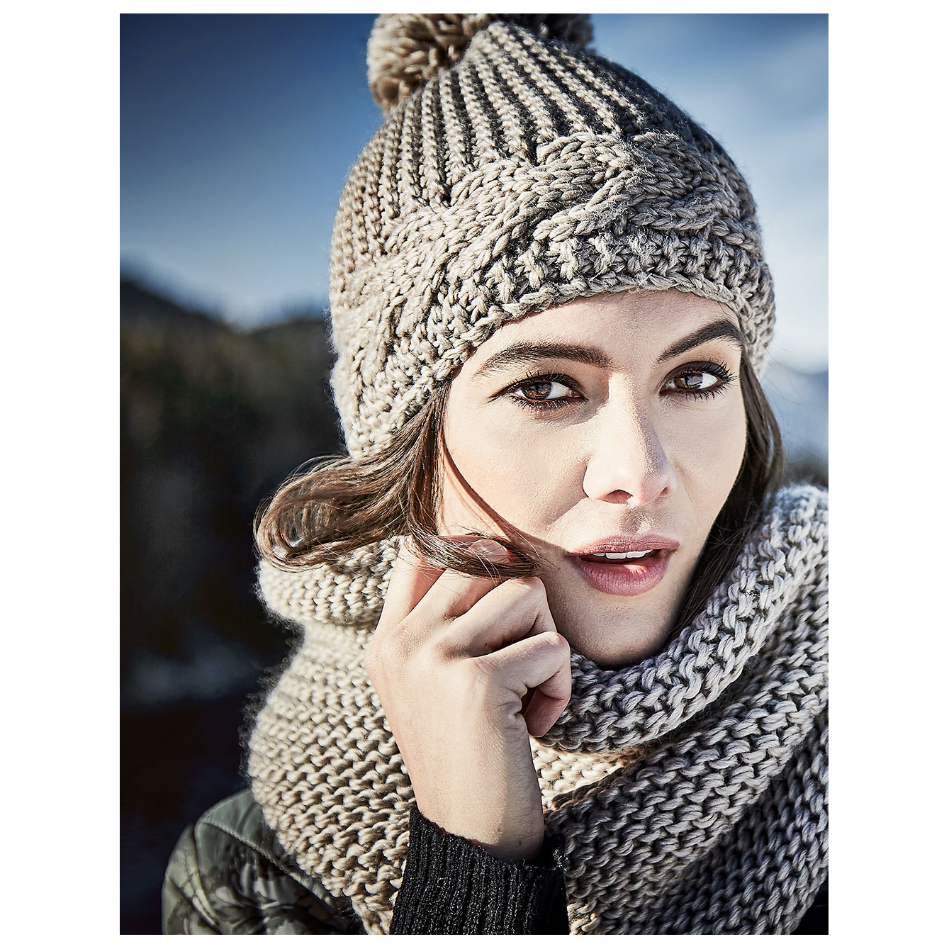 CAPO Flora Pom Cap - Beanie Women's 