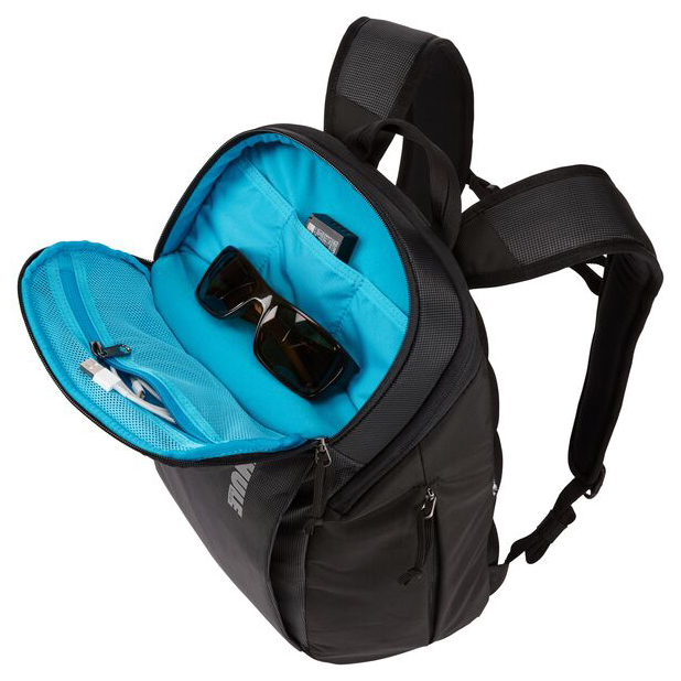 thule enroute 20l camera backpack