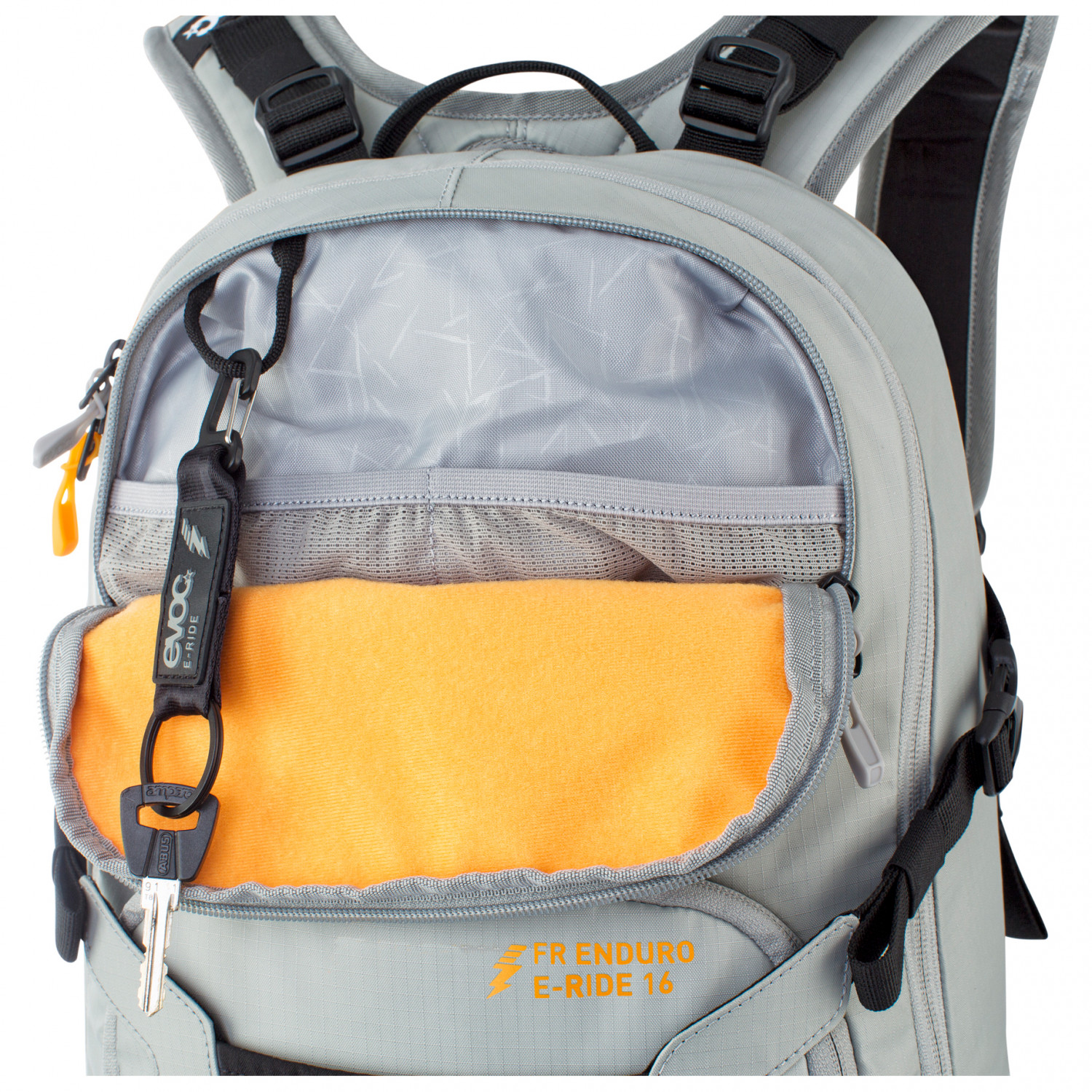 Sac à Dos Protecteur EVOC FR Enduro Blackline 16L - Pour VTT, Randonnée Et Trail - Certification TÜV/GS
