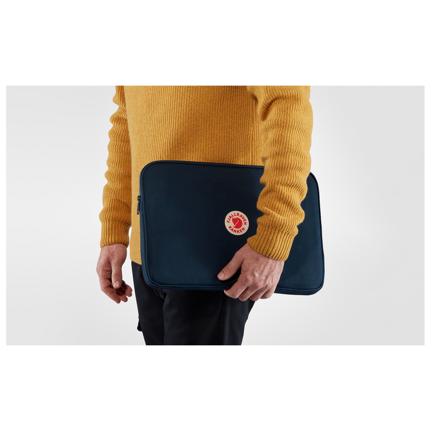 laptop case fjallraven