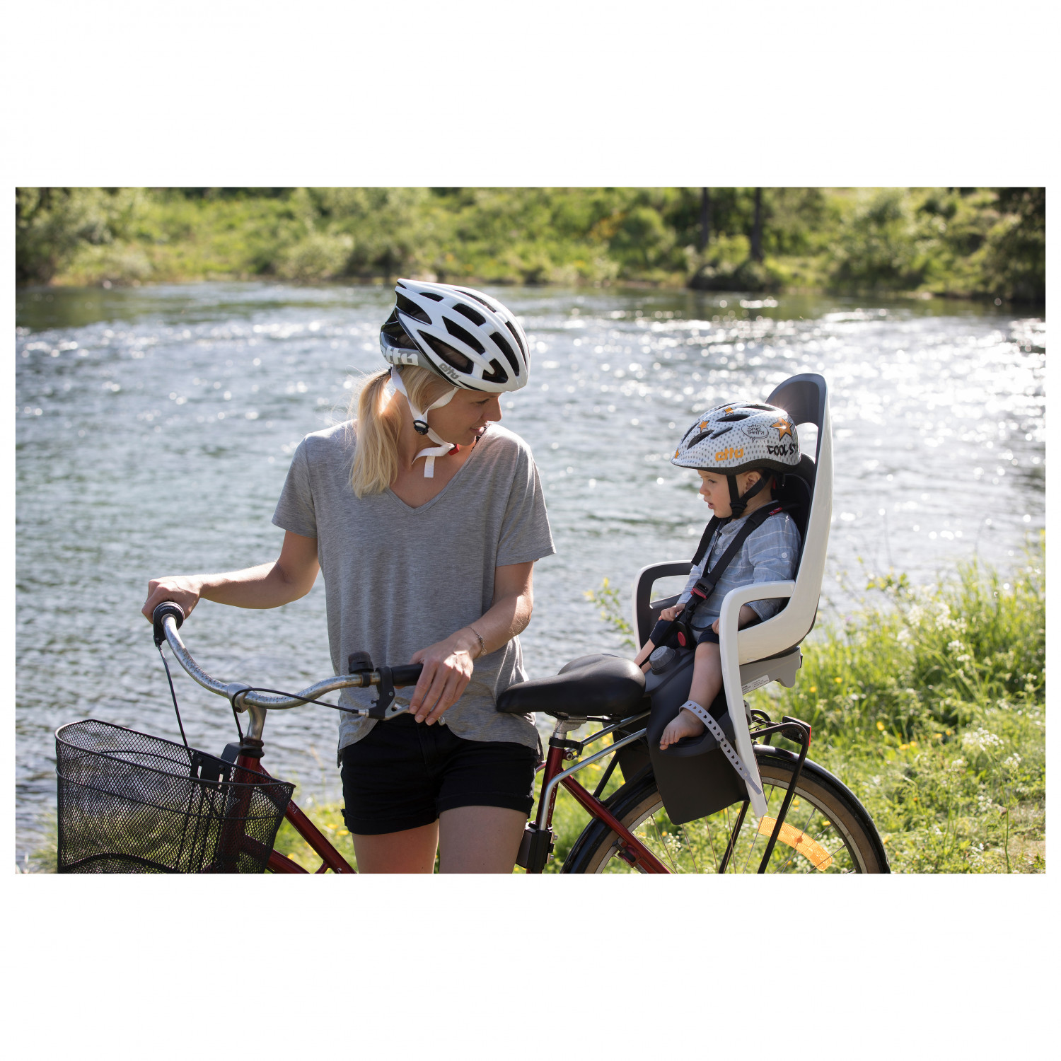 Hamax Caress with Lockable Bracket - Kinderzitje fiets | Gratis verzending  | Bergfreunde.nl