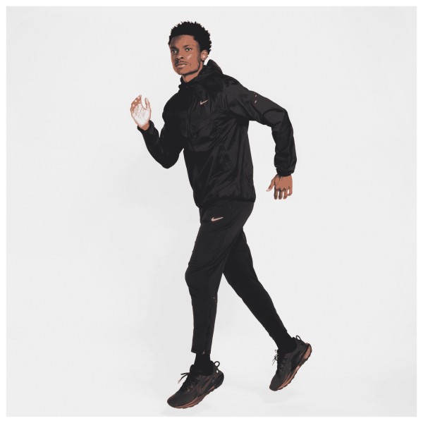 Nike - Dri-Fit UV Stride Jacket - Løbejakke