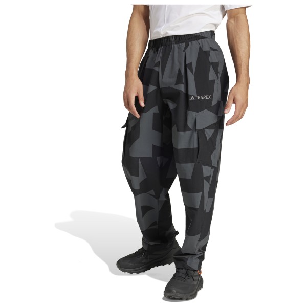 adidas Terrex - Cargo AOP Pants - Verryttelyhousut