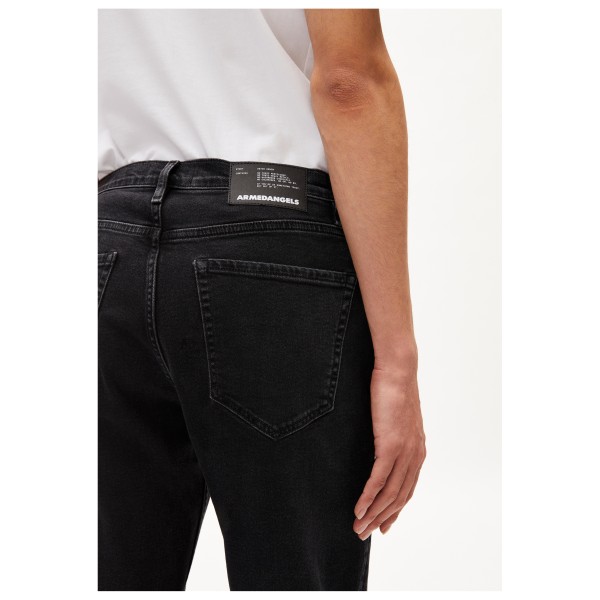 ARMEDANGELS - Aarjo Tarpa Black Washed - Tejanos