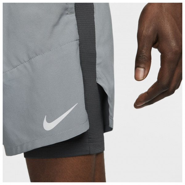 Nike - Dri-Fit Stride 7'' Hybrid Running Shorts - Pantalones cortos de running
