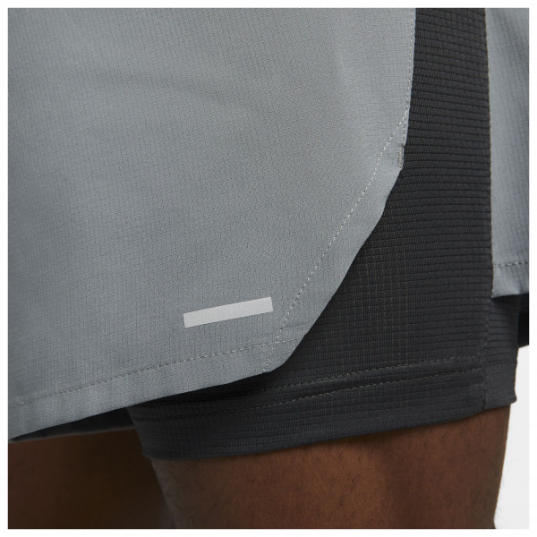 Nike - Dri-Fit Stride 7'' Hybrid Running Shorts - Pantalones cortos de running