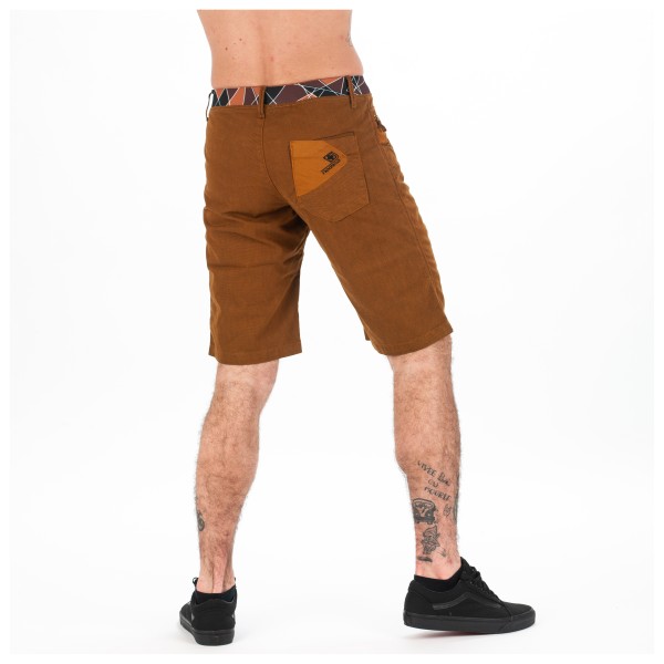 Nograd - Yaniro Short - Shortsit
