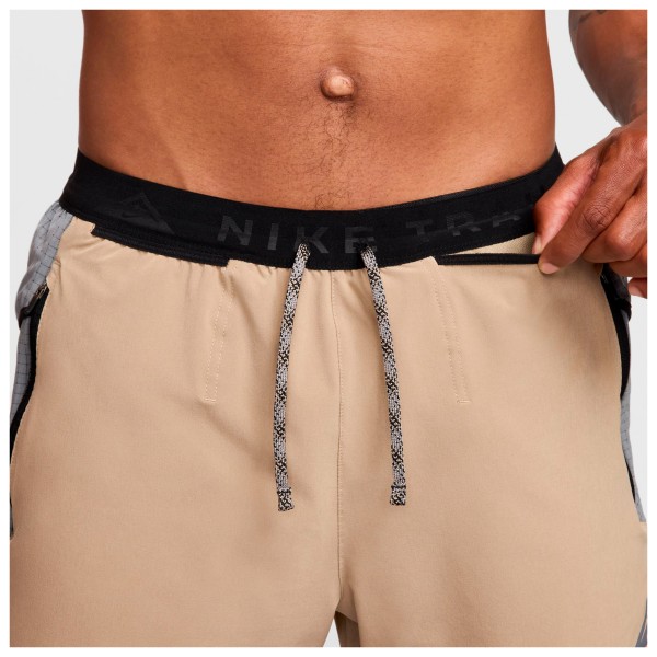 Nike - Dri-FIT 5'' Trail - Pantalones cortos de running