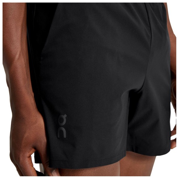 On - Essential Shorts - Juoksushortsit
