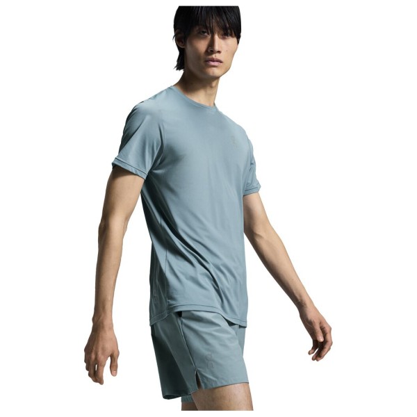 On - Essential Shorts - Juoksushortsit