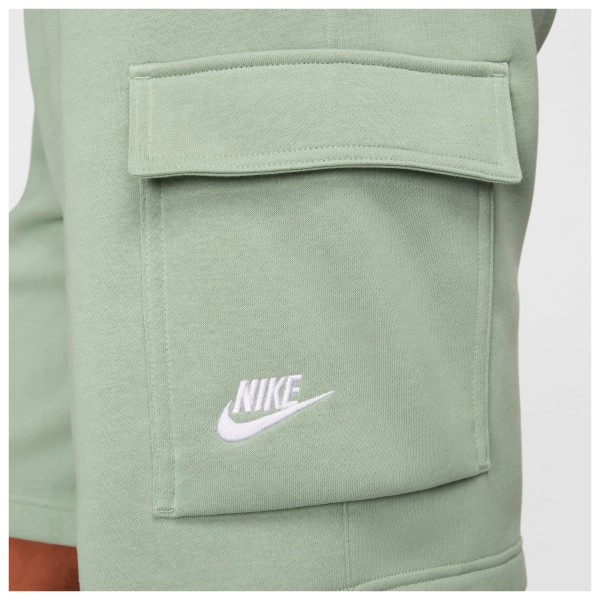 Nike - Sportswear Club Cargo - Pantalones cortos