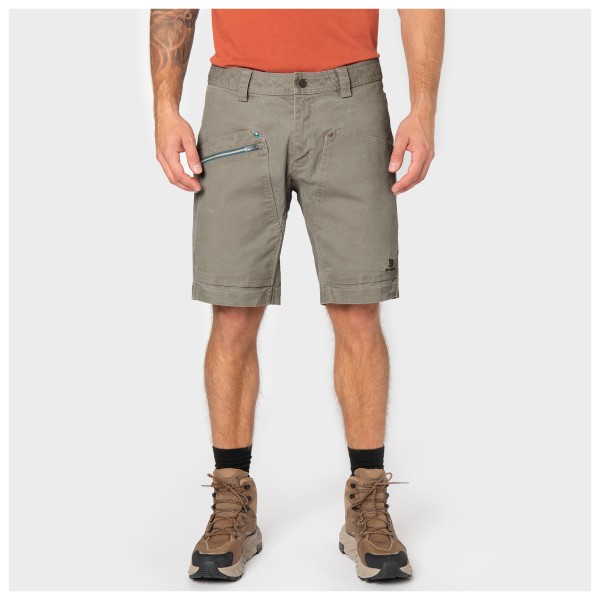 Elevenate - Pebble Shorts - Shortsit