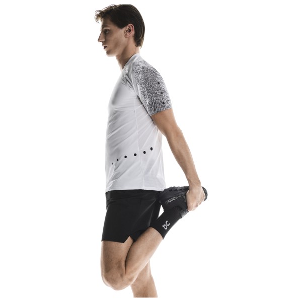 On - Ultra Shorts - Loopshort