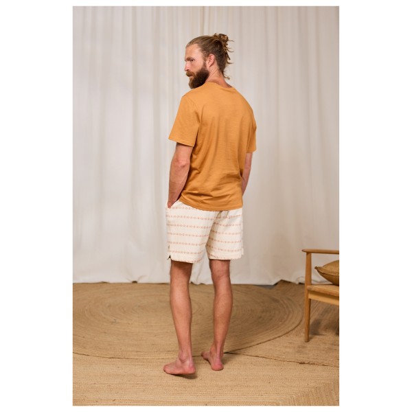 TWOTHIRDS - Neubukow - Shortsit