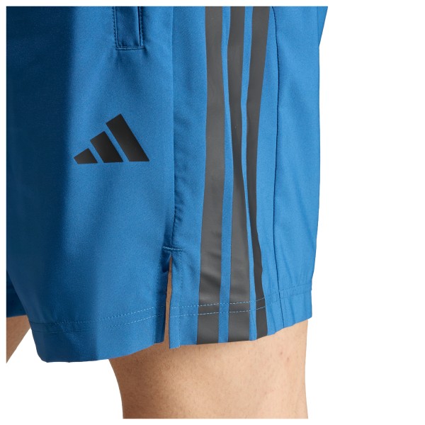 adidas - Tech Essentials 3-Stripes Shorts - Pantalones cortos