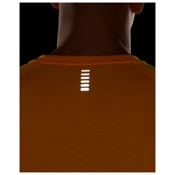 Under Armour - UA Streaker Run Short Sleeve - Löpartröja
