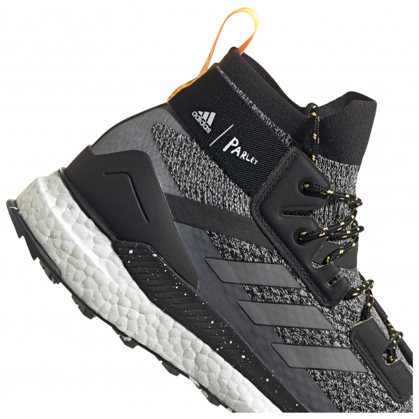 adidas Terrex - Terrex Free Hiker Parley - Walking boots