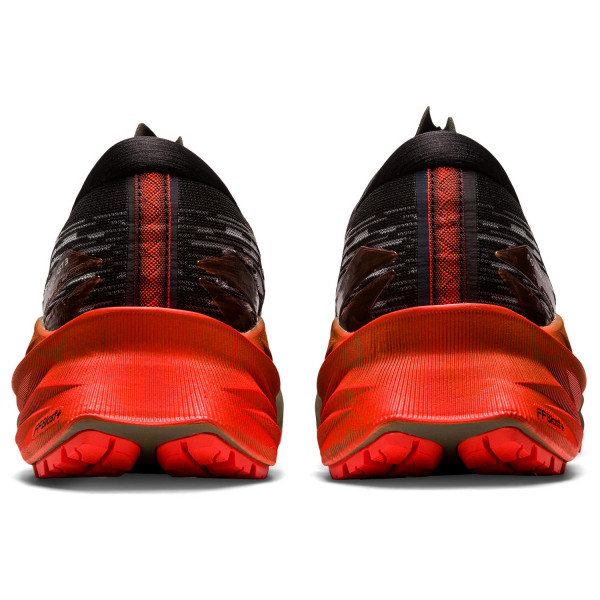 Asics - Novablast 3 TR - Trailschoenen