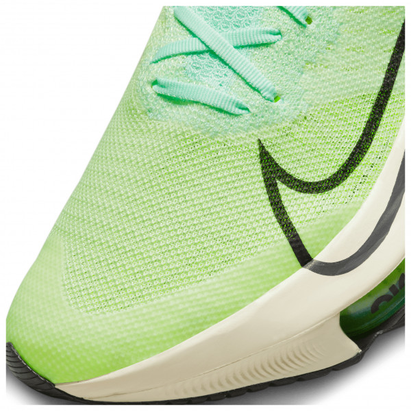 Nike - Air Zoom Tempo Next% - Hardloopschoenen