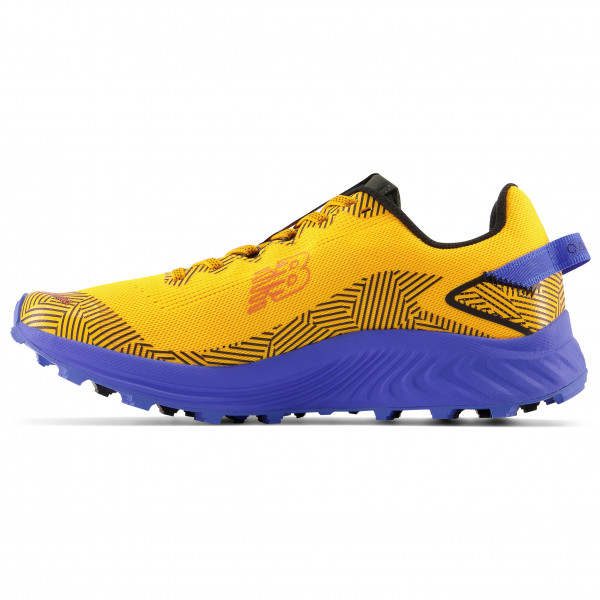 New Balance - FuelCell Summit Unknown v4 - Trail running shoes