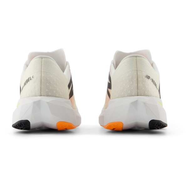 New Balance - FuelCell Rebel V4 - Loopschoenen