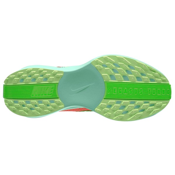 Nike - Pegasus Plus Road Running Shoes - Loopschoenen