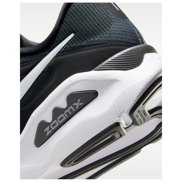 Nike - Structure Plus - Springskor