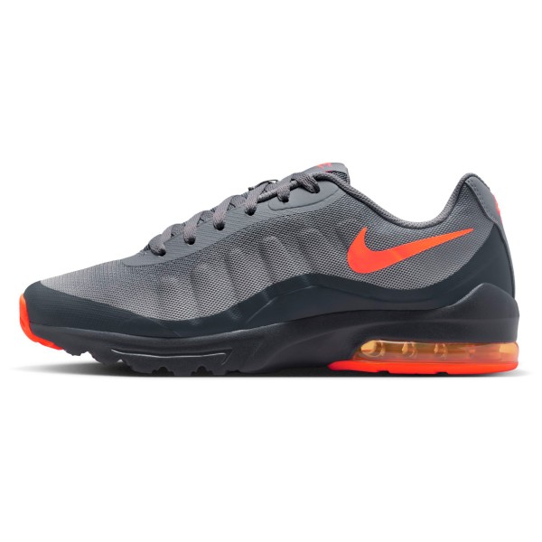 Nike - Air Max Invigor - Sneakers