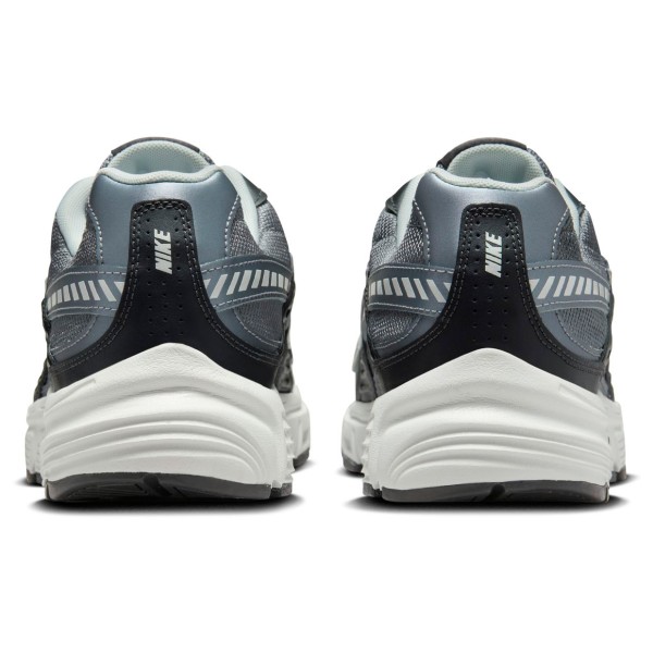 Nike - Initiator - Baskets