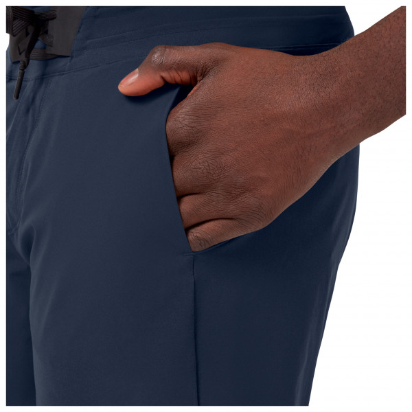On - Hybrid Shorts - Running trousers