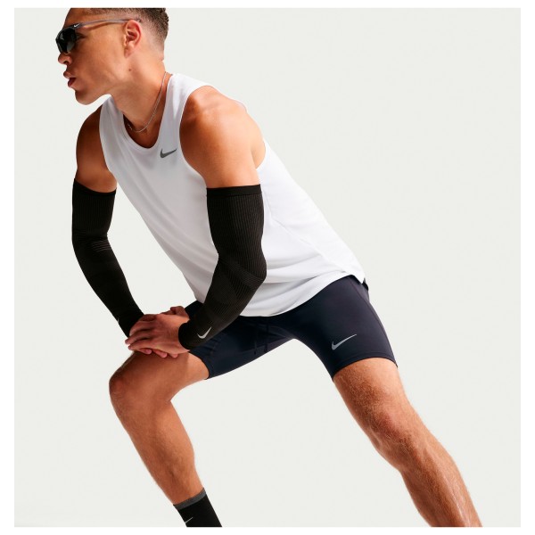 Nike - Dri-Fit Fast Brief Half Tight - Løbetights