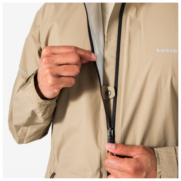 KIPRUN - Run Perf Rain Jacket - Hardloopjack