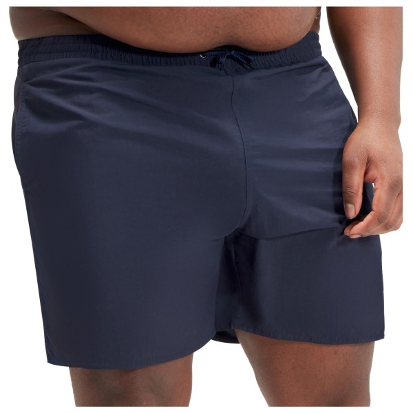 Mens Essential Plus 16