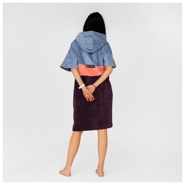 Wave Hawaii - Poncho Kiholo - Surfponcho