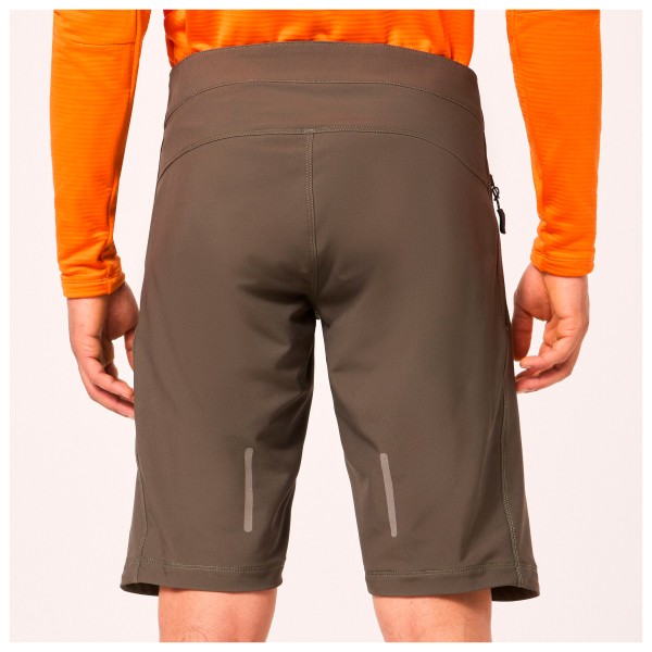 Oakley - Element Short - Cycling bottoms