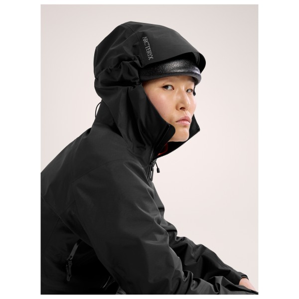 Arc'teryx - Women's Beta SL Jacket - Sadetakki