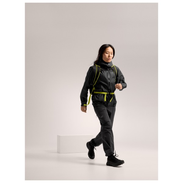 Arc'teryx - Women's Beta SL Jacket - Sadetakki