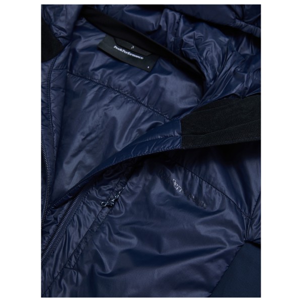 Peak Performance - Women's Radiance Hood Jacket - Syntetjacka