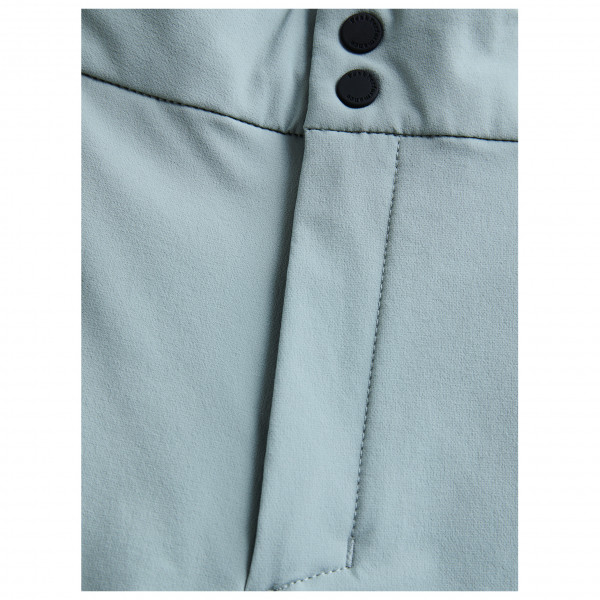 Peak Performance - Women's Stretch Trek Shorts - Shortsit