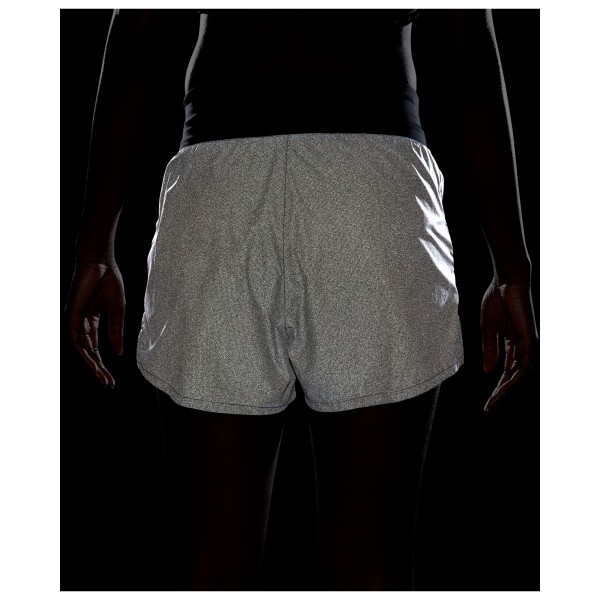 Nike - Women's Dri-FIT Run Division Mid-Rise - Hardloopshort
