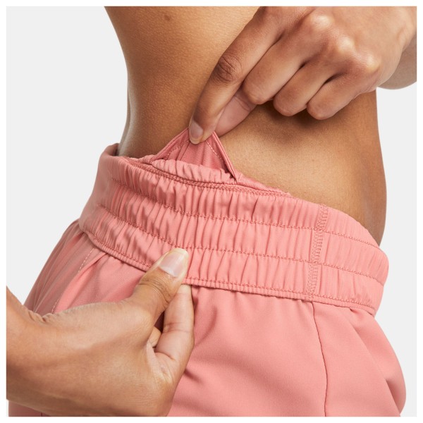 Nike - Women's Dri-Fit One Swoosh - Loopshort