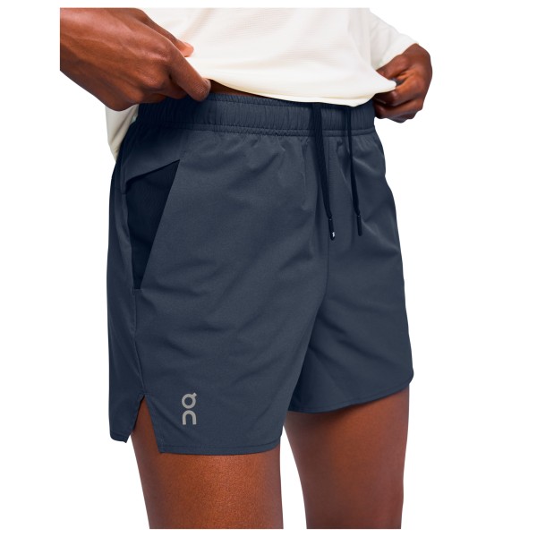 On - Women's Essential Shorts - Running shorts