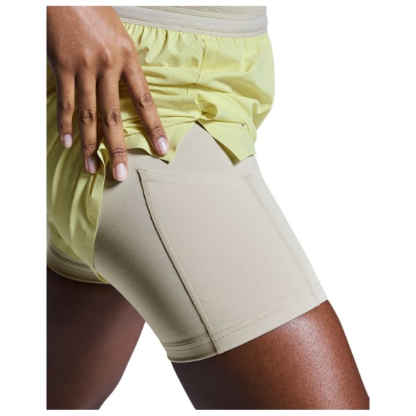 On - Women's 3 Performance 2/1 Shorts - Loopshort