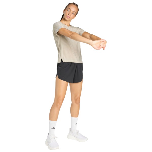 adidas - Women's ADI365 Climacool+ 2 Pocket Shorts - Hardloopshort